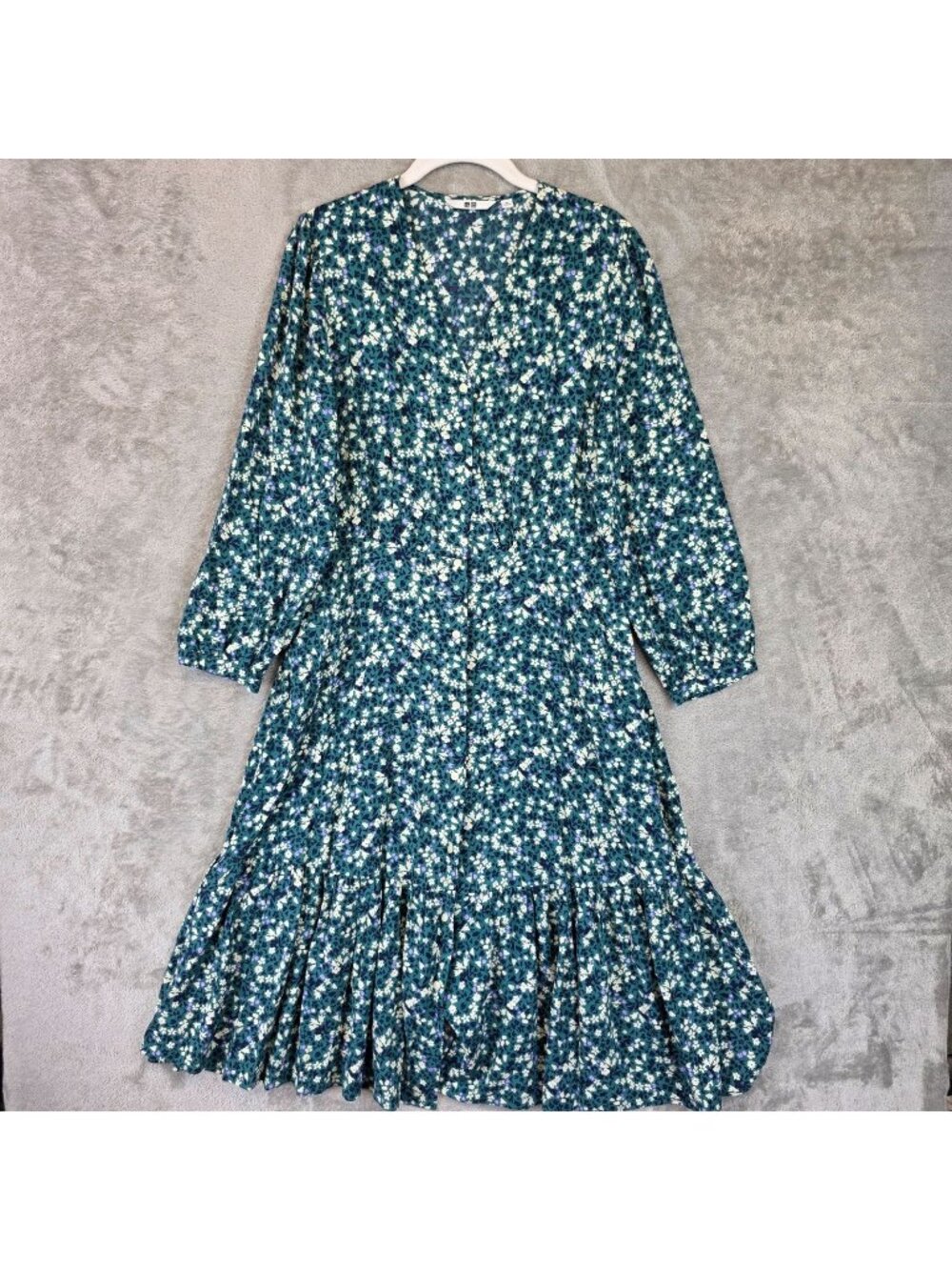 Uniqlo Dress Womens M Green Floral V Neck 3/4 Sleeve Fit & Flare Midi Belted